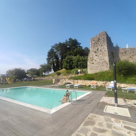 Agriturismo Borgo San Benedetto Villa Pietralunga  Exteriör bild