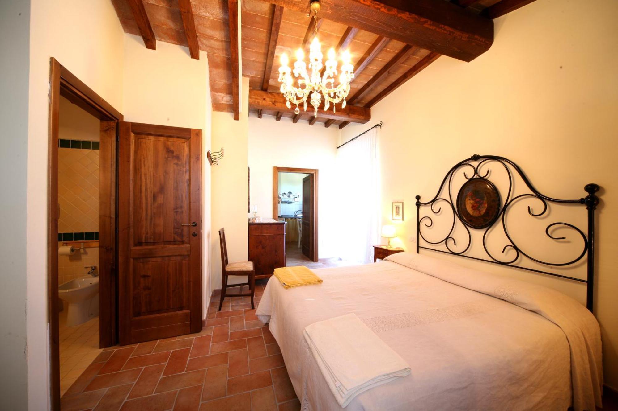Agriturismo Borgo San Benedetto Villa Pietralunga  Rum bild