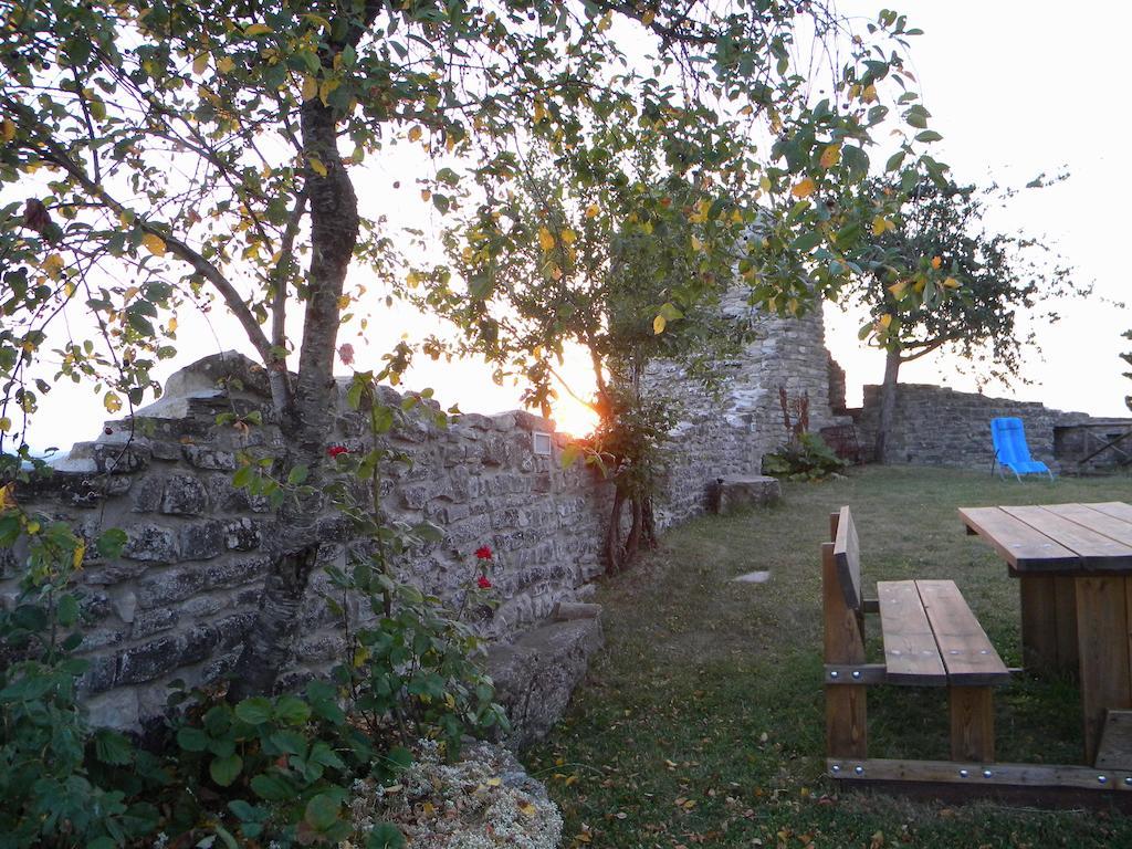 Agriturismo Borgo San Benedetto Villa Pietralunga  Exteriör bild